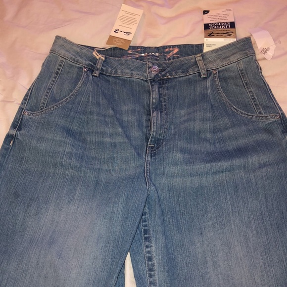 NWT Seven7 high rise taper - Picture 2 of 10